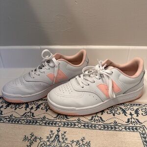 New Balance Women's BBW80 V1 Sneaker